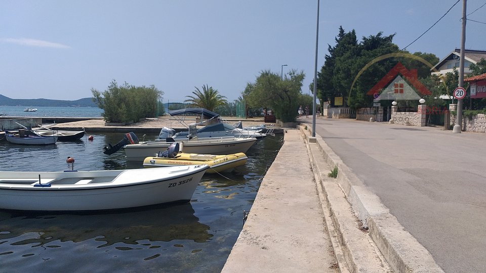 Baugrundstück zum Verkauf in Glavica, in der Nähe von Sukošan, Gespanschaft Zadar