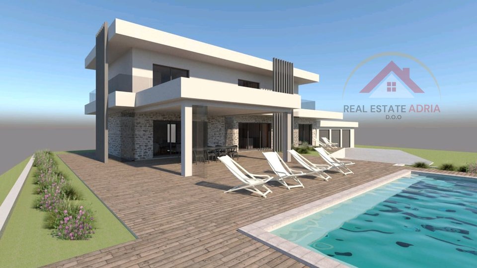 Sale of construction land with a project of a villa with a swimming pool