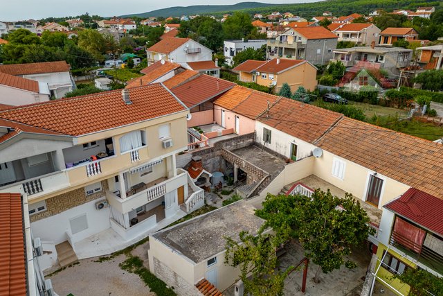 Old stone terraced house for sale in Turanj, second row from the sea and with a sea view, Zadar, Dalmatia, Zadar County, Croatia